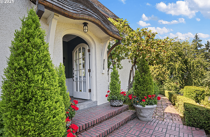 What is an English Cottage Style Home in Portland? : Real Estate